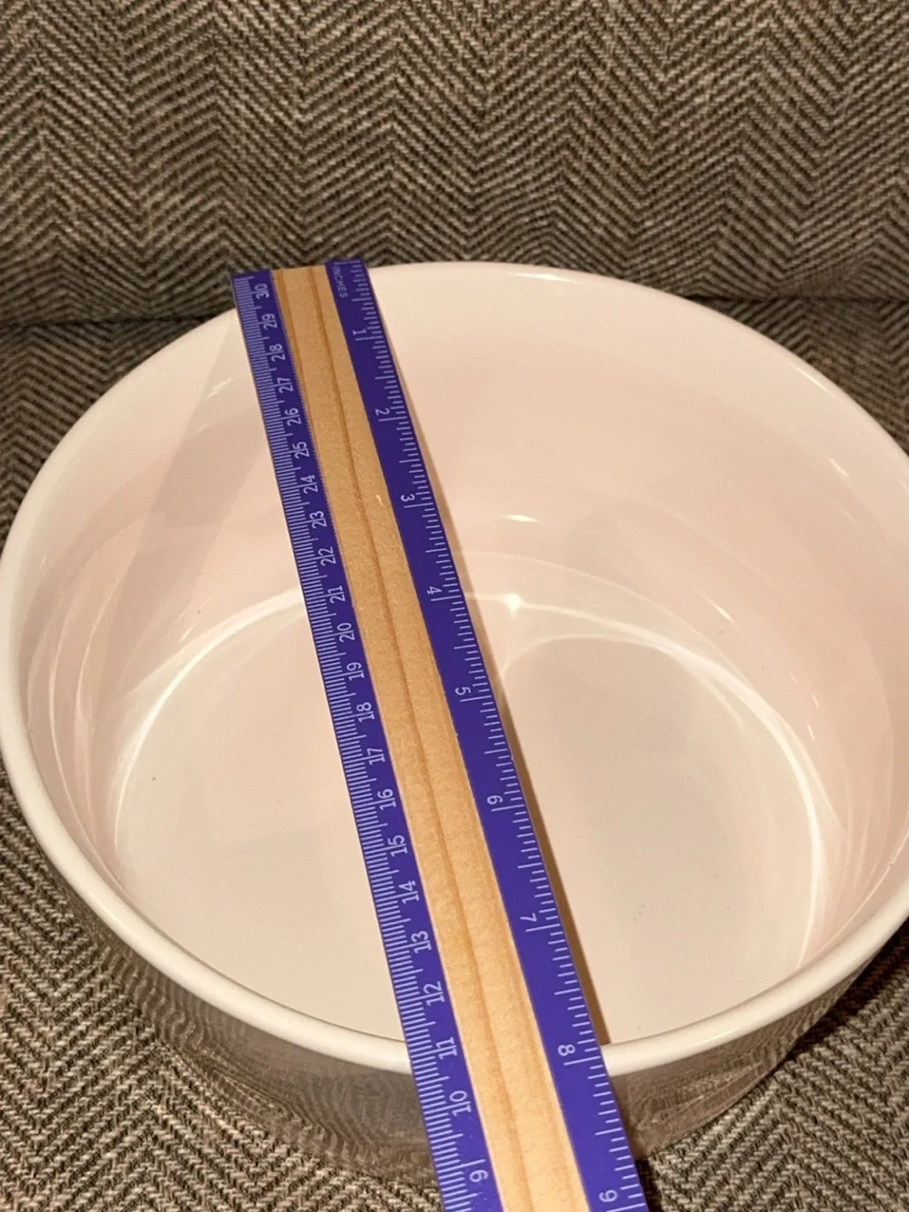 NWT Rae Dunn magenta ceramic white pet/dog 8” large bowl ‘I WOOF YOU’